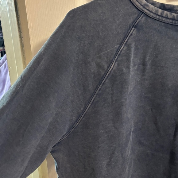 Universal Thread Women's blue Sweatshirt - Picture 4 of 11